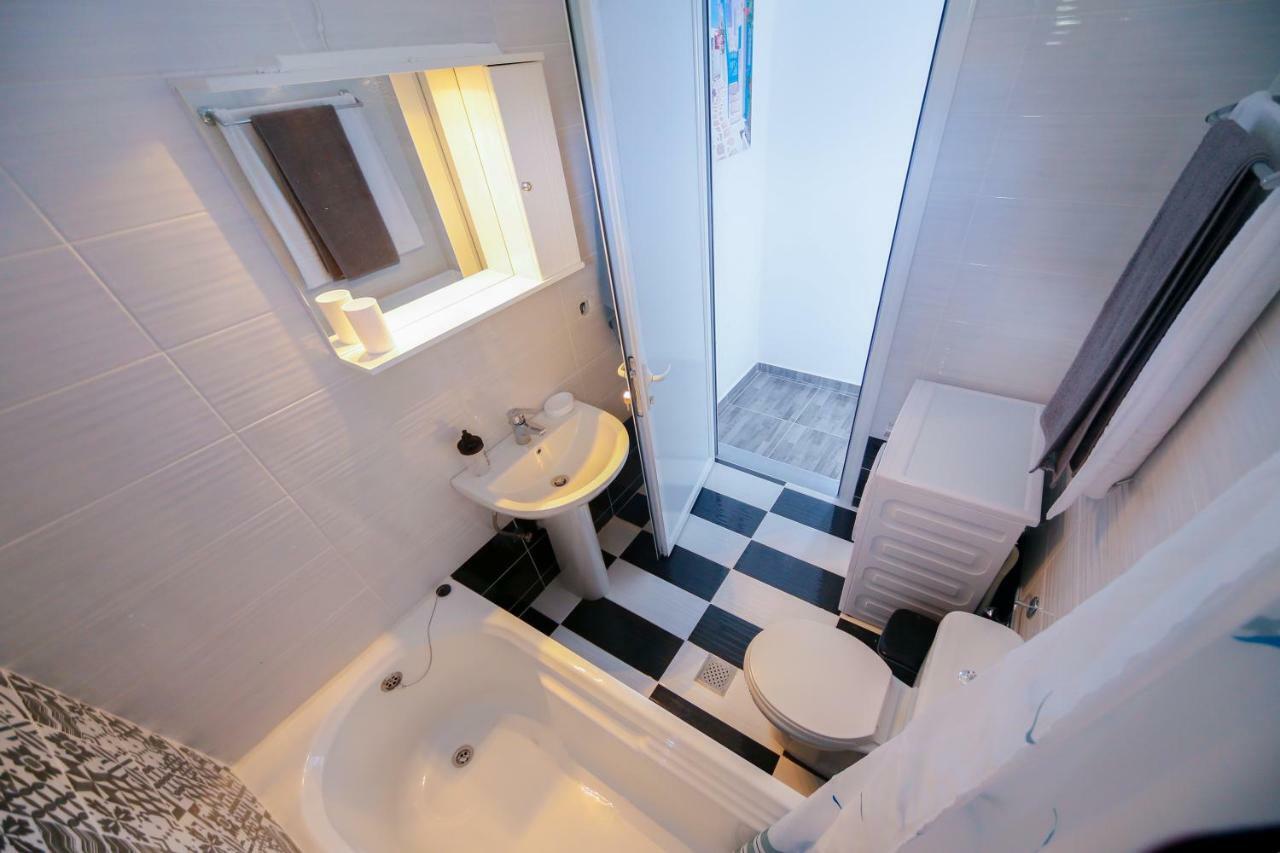 Riva Del Mare Apartment Архангелос Екстериор снимка